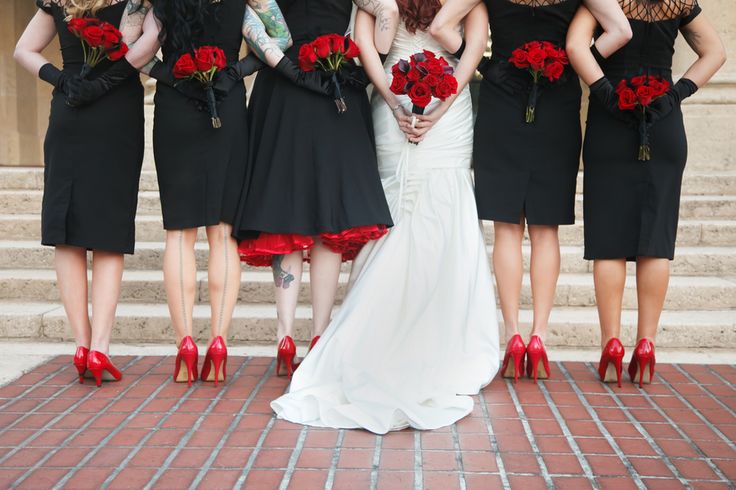 Using A Red Color Scheme For Wedding